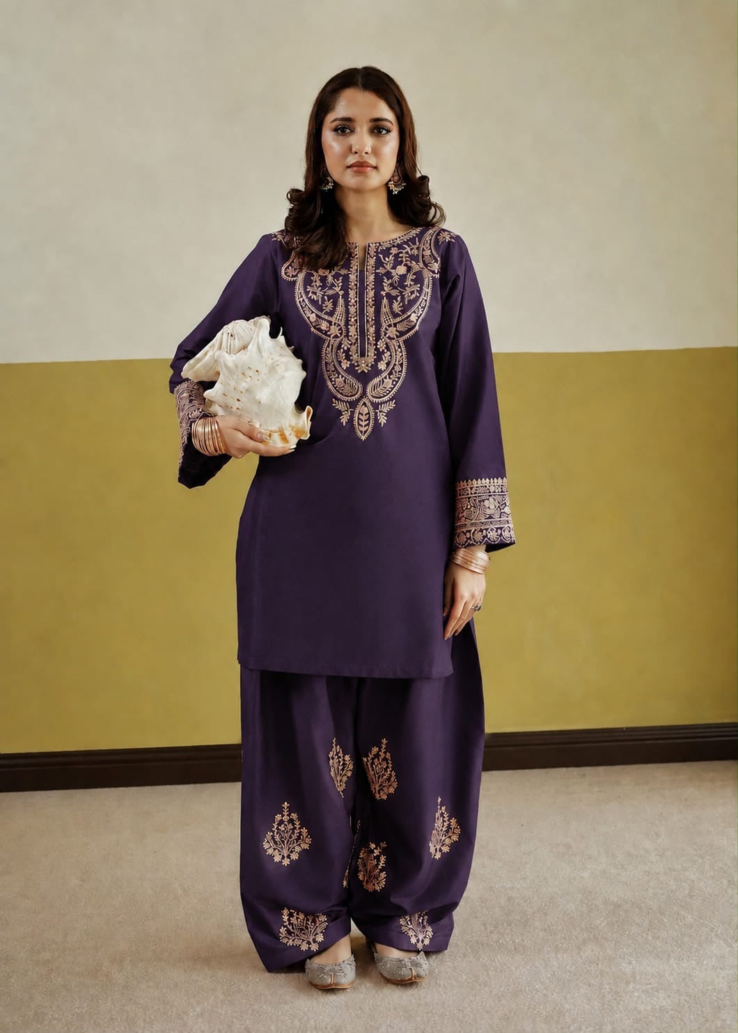 Embroidered Lawn 2pc( Purple)